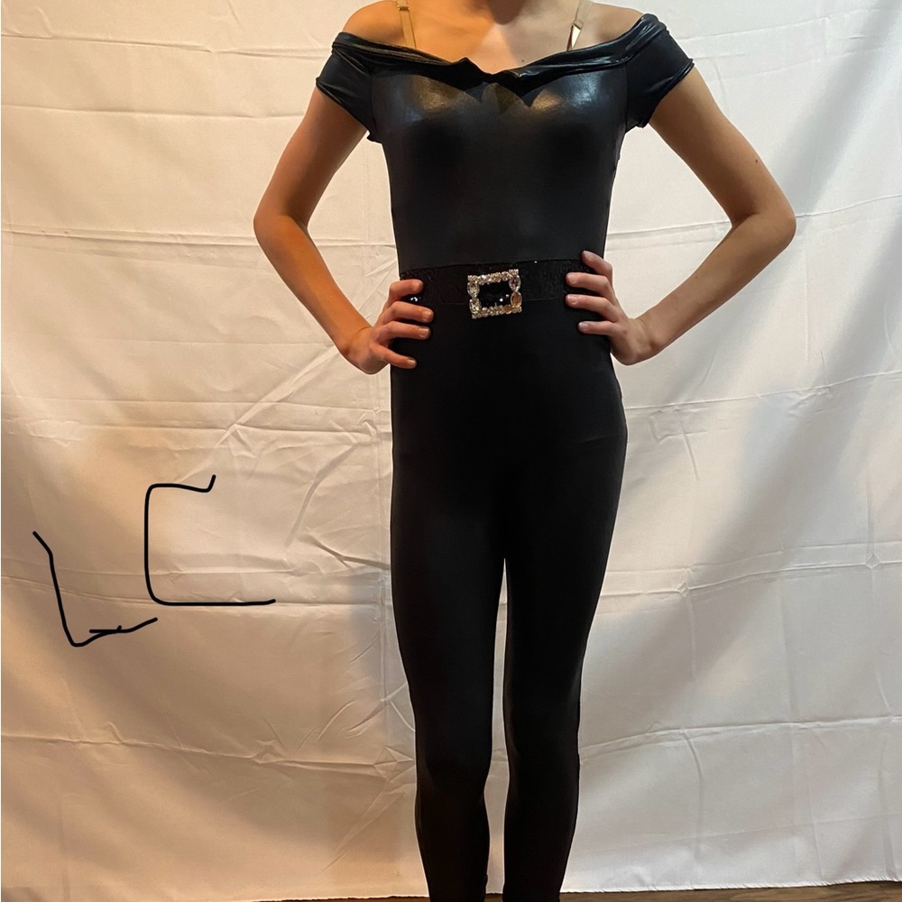 Costume